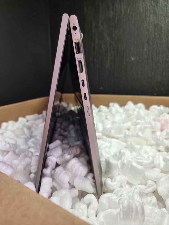 Laptop HP ZBook Firefly 15.6 G8 - Imagen 3